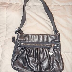 Dkny Gray Shoulder Bag with Sleek Design